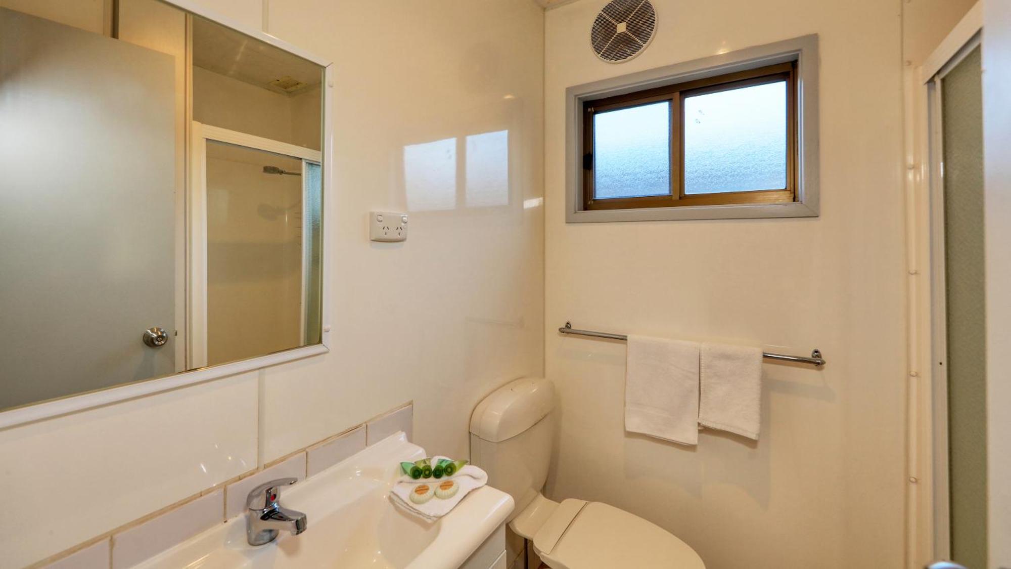 Yarrawonga Riverlands Tourist Park Quarto foto
