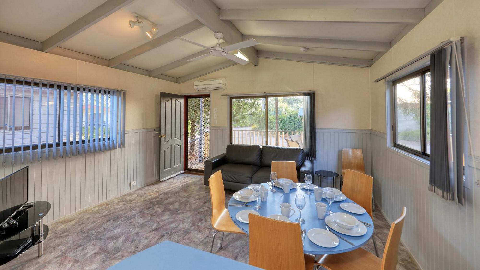Yarrawonga Riverlands Tourist Park Quarto foto